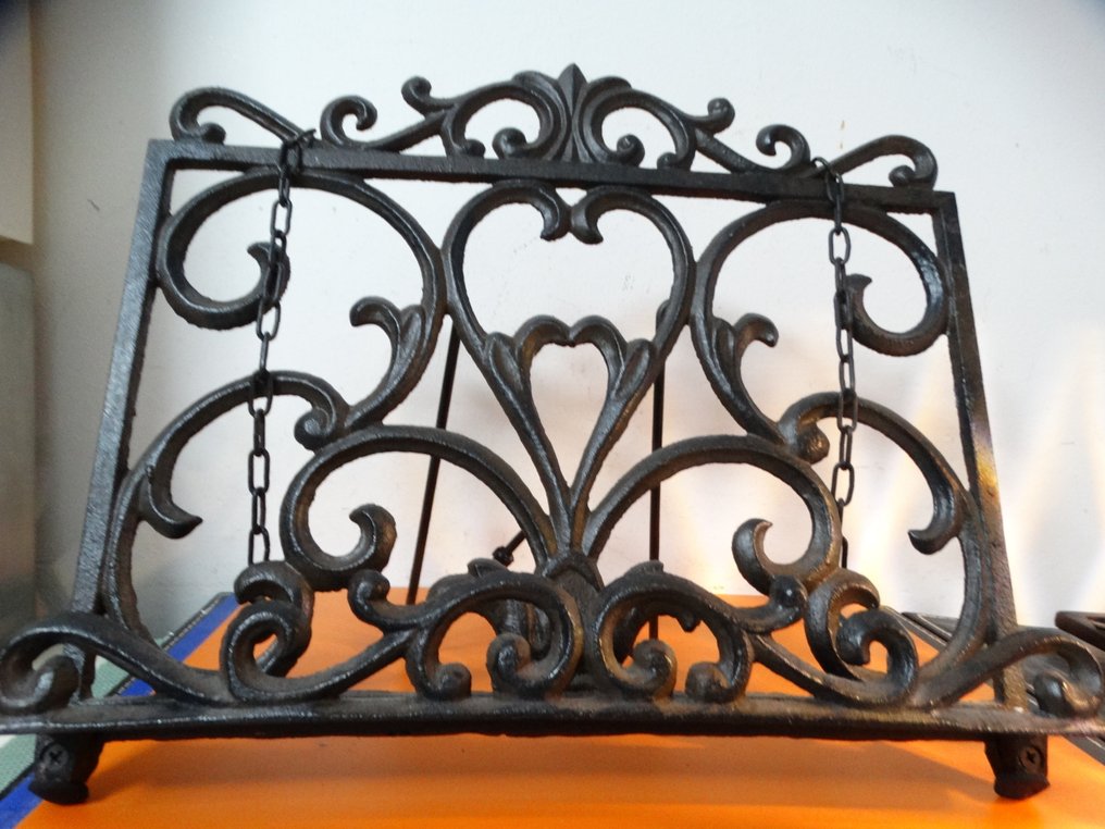 Centrotavola - Ghisa - Supporto per libri in ghisa. #4.3