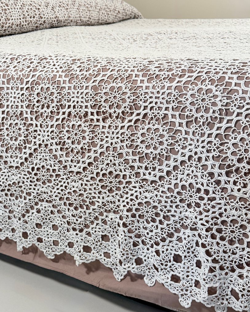 Bedspread - 287 cm - 233 cm - Bobbin lace bedspread #2.1