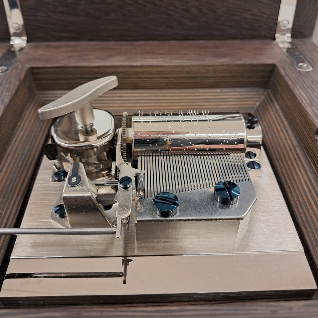 Reuge - Carillon a cilindro - Svizzera - 2000-2010 #1.0