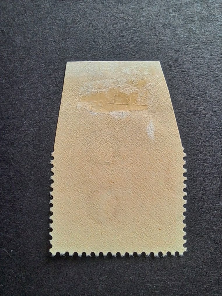 荷兰  - NVPH 465v，变体为“上表面未打孔” #1.0