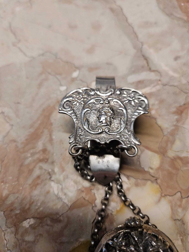 Gebrüder Dingeldein (Dingeldein Brothers), Hanau (founded 1868) - Cutie - Argint - Étui din argint fin #4.3