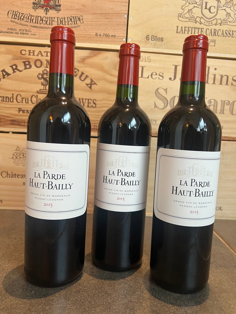 2015 La Parde Haut-Bailly, 2nd wine of Ch. Haut Bailly - Pessac-Léognan - 3 Flasker (0,75 L) #1.0