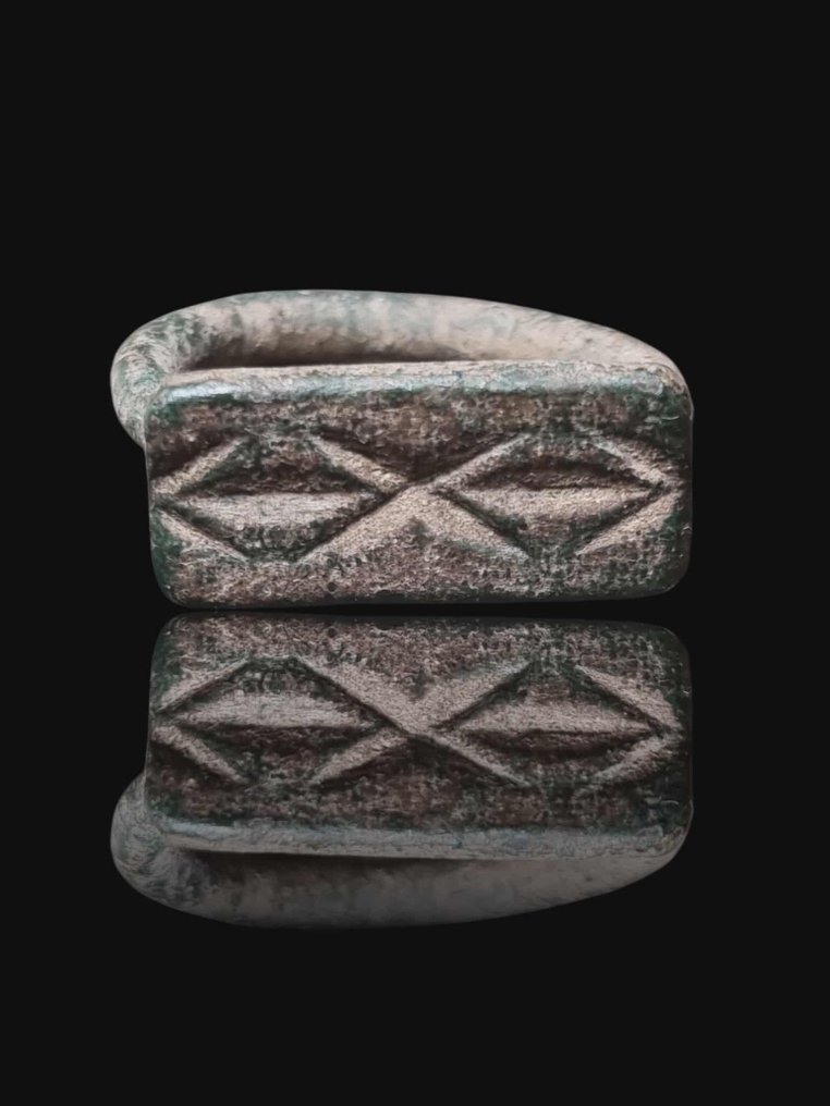 Μεσαιωνική, εποχή σταυροφόρων Μπρούντζος, Σπάνια και εκπληκτική στρατιωτική σφραγίδα Δαχτυλίδι  (χωρίς τιμή ασφαλείας) #1.0