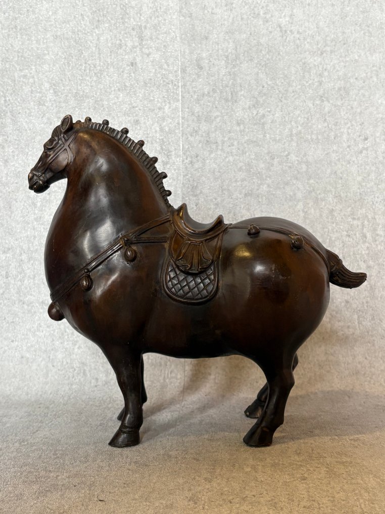 精彩的唐代风格马，26厘米 / 2.3公斤 - 青銅色 - 中國 - 20世紀末 #1.0