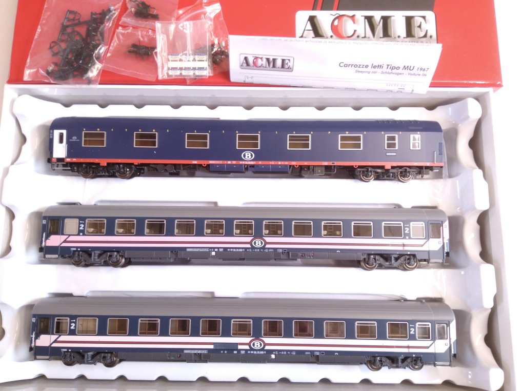 ACME H0 - 55103S01 - Set di carrozze passeggeri di modellini di treni (1) - Camino Azul - NMBS #1.0