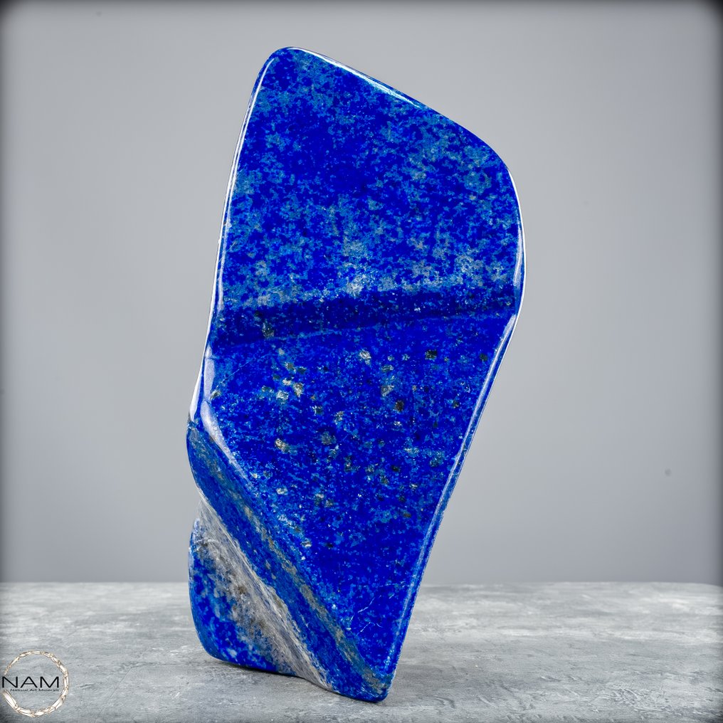 天然一等品质皇家蓝青金石 自由形式- 1768.24 g #4.3