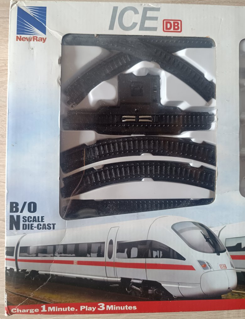 NewRay N - Model train (1) - NewRay ICE 3 toy set with tracks and die-cast locomotive, battery-powered with rechargeable - DB #3.2