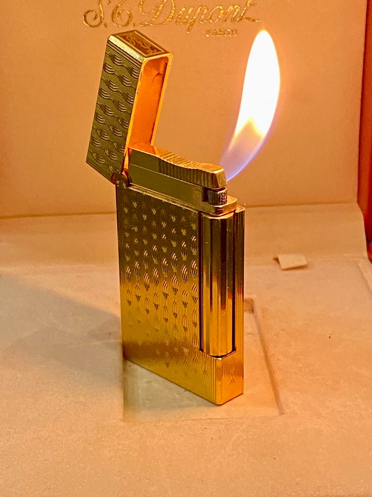 S.T. Dupont - Accendino - Placcato oro #1.0