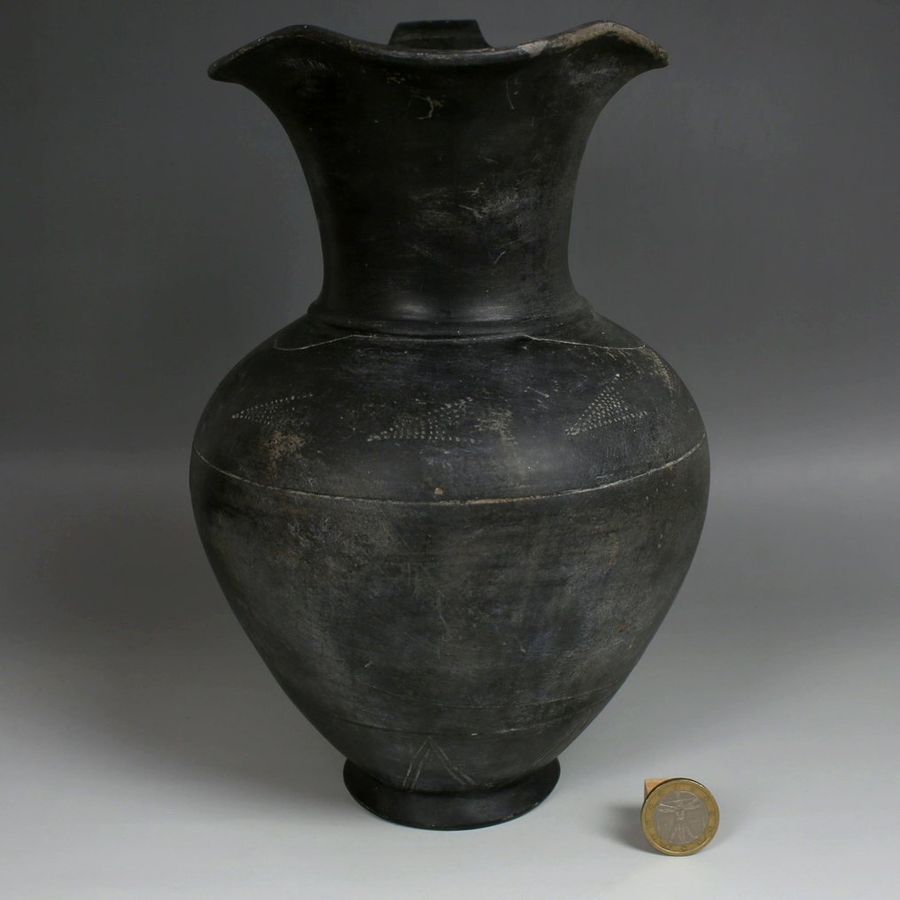 Etruscan Pottery Oinochoe with open fan decoration. Spanish Export License. #2.1