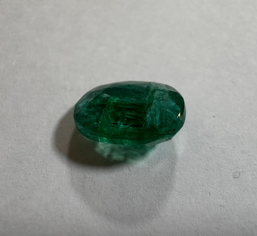 Nincs minimálár - 1 pcs  Zöld Smaragd  - 2.52 ct - Nemzetközi Gemmológiai Intézet (IGI) - Természetes smaragd #4.3