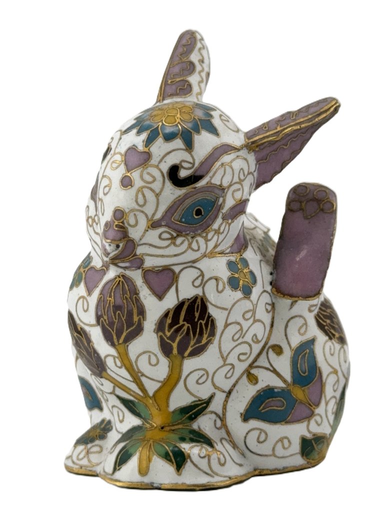 法贝热鸡蛋 - 帝王景泰蓝技艺，颐和园白兔富丽堂皇地镀以24K金。 - 镀金 #4.3