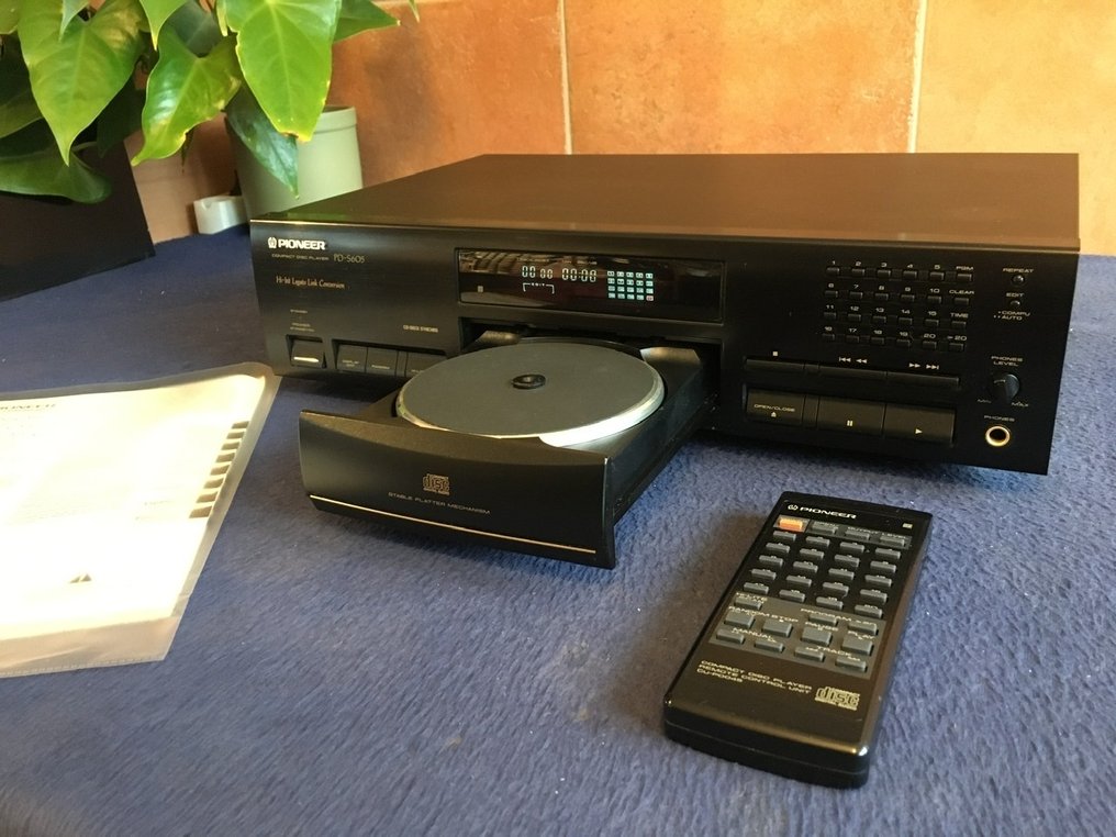 Pioneer - PD-S605 CD player #1.0