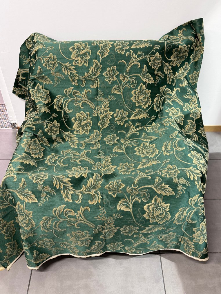 Imperial Bloom on Victorian Green - Upholstery fabric - 2.7 m - 2.8 m #1.0