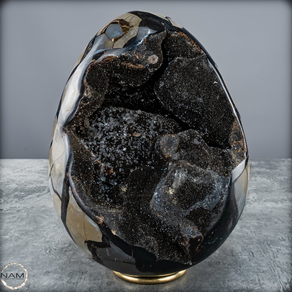 Very Decorative Septarian Egg, with Calcite Crystals- 5803.16 g #1.0