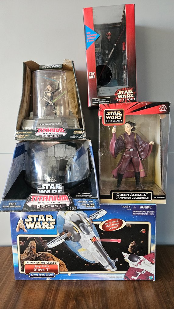 Star Wars - Star Wars - Mixed Collectible Lot (5 ltems) - All New / Unopened - Hasbro / Applause / Titanium #1.0