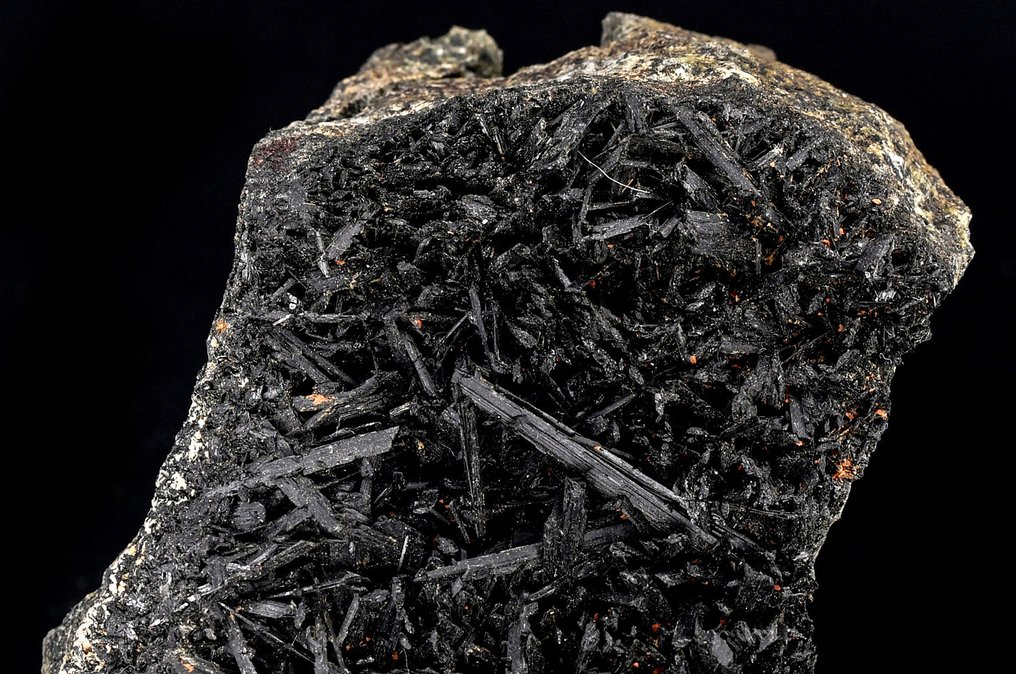 New find - high quality deep green almost black Arfvedsonite from Imilichil - Height: 9.2 cm - Width: 8.7 cm- 615 g #3.2