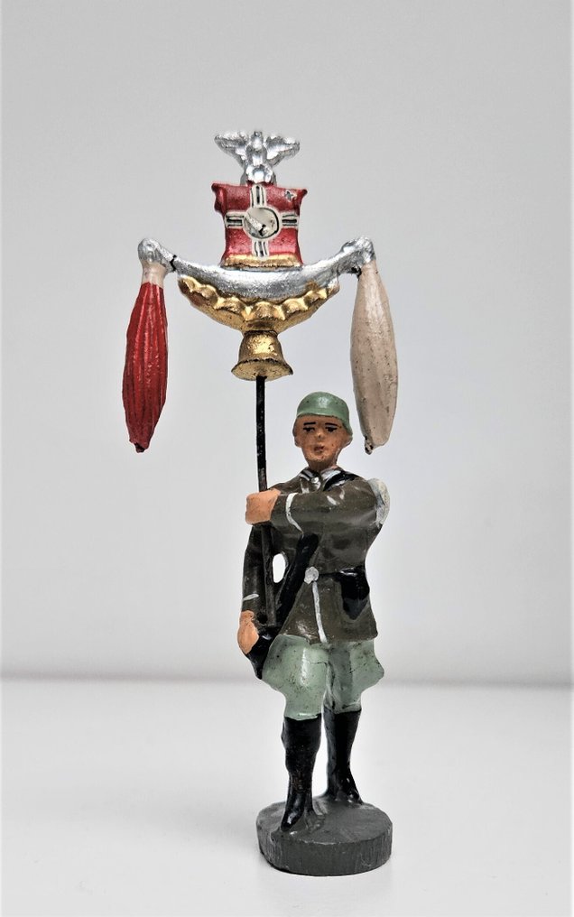 Elastolin - Jouet Porte étendard de la Wehrmacht - 1930-1940 - Allemagne #1.0