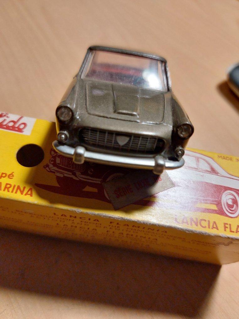 Solido 1:43 - Modell autó - Lancia Flaminia Coupé Pinin Farina #3.2