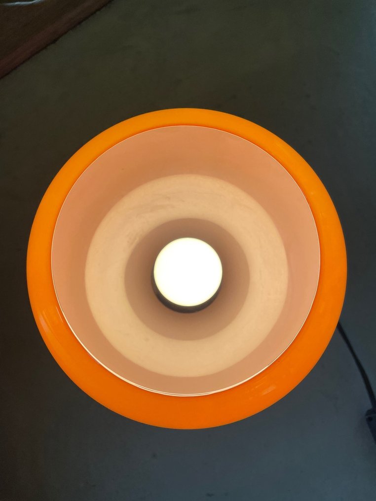 Massive - Herwig and Frank Sterckx - Table lamp - Tahiti - Opaline #3.2