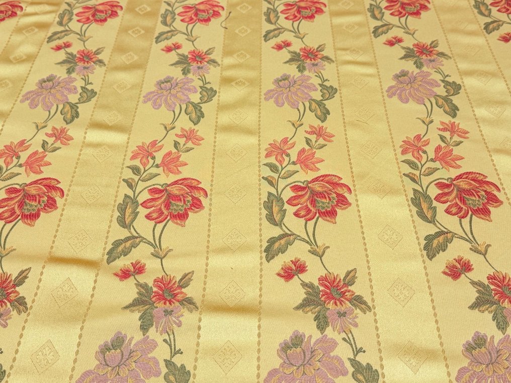 “Giardino Fiorito nel Tempo” – 经典提花织物,金色底色 - 室內裝潢織物 - 2.5 m - 2.8 m #4.3