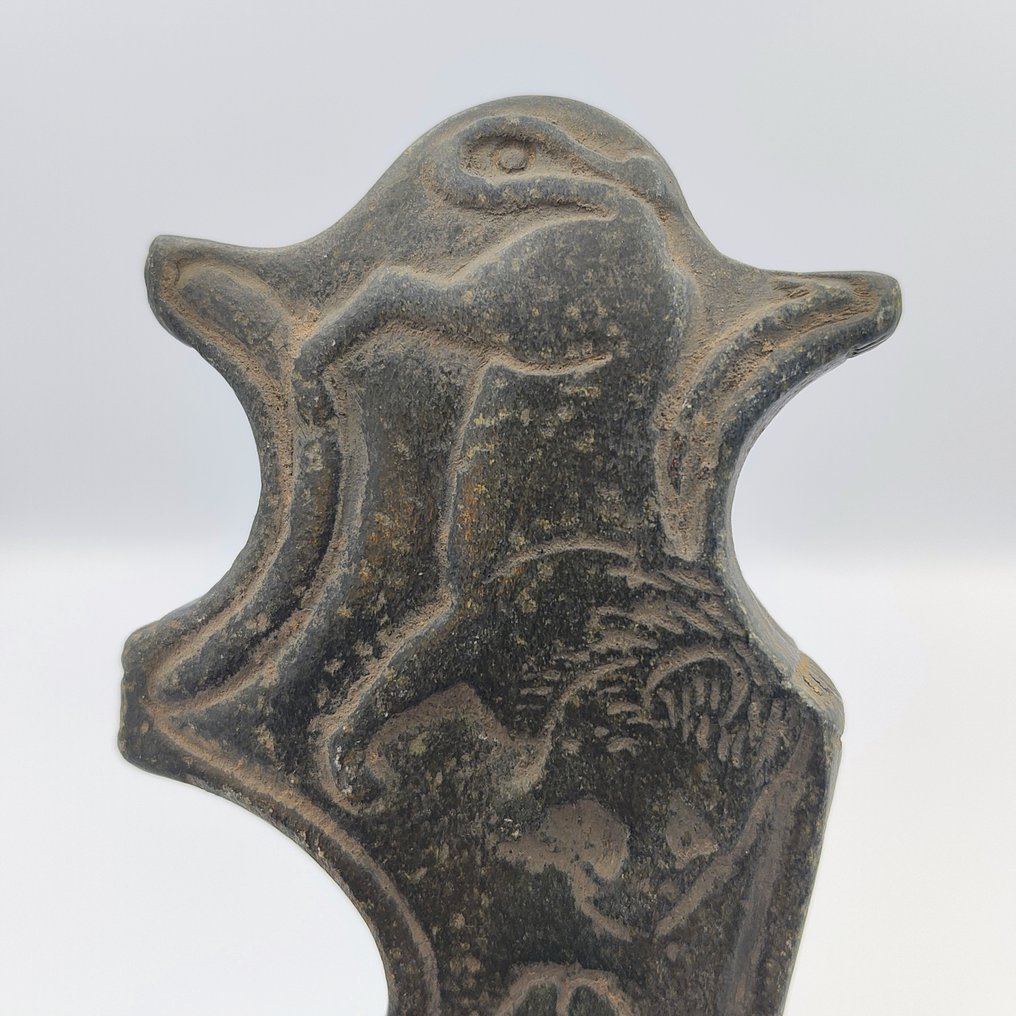 中亚沿海部落 Jadeite 稀有斧头器具头配鱼与狮子 - 70 mm #4.3