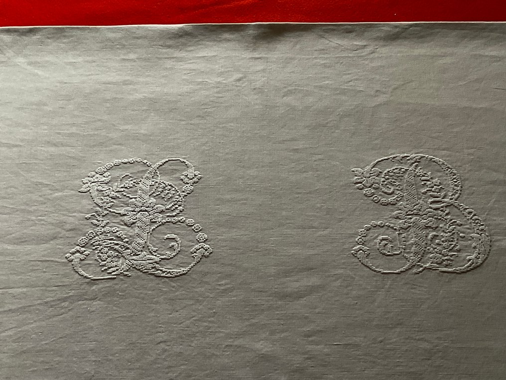 Laat 19e-eeuws linnen beddengoed met initialen L.B. - Textiel  - 3.2 m - 1.9 m #1.0