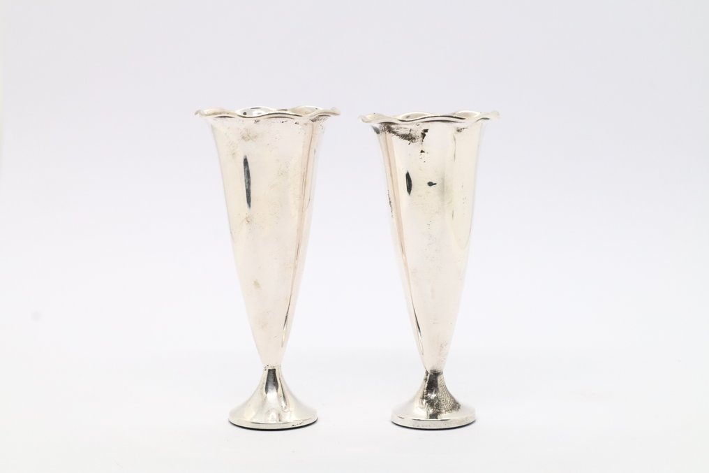 Vas (2) - .833 argint - Pereche de vaze #1.0