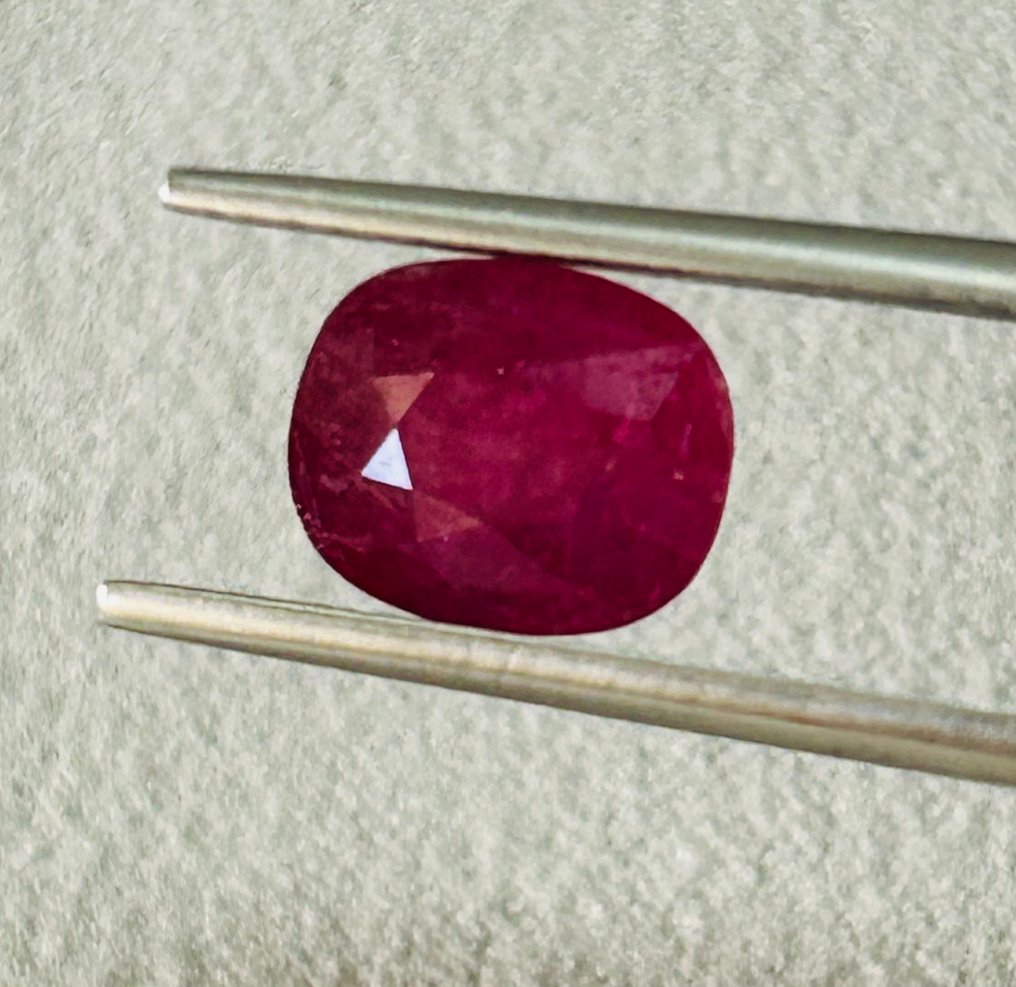 红宝石  - 4.43 ct - 莲花宝石实验室 - 无热处理/浓郁红色 #1.0