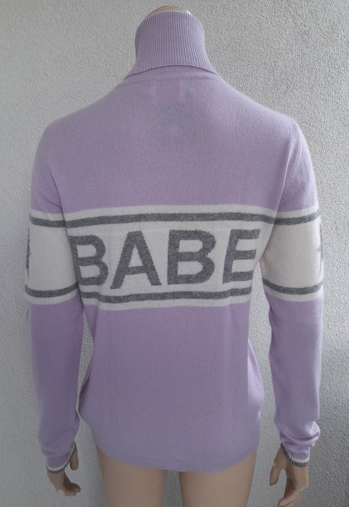 Brodie - Jumper #1.0