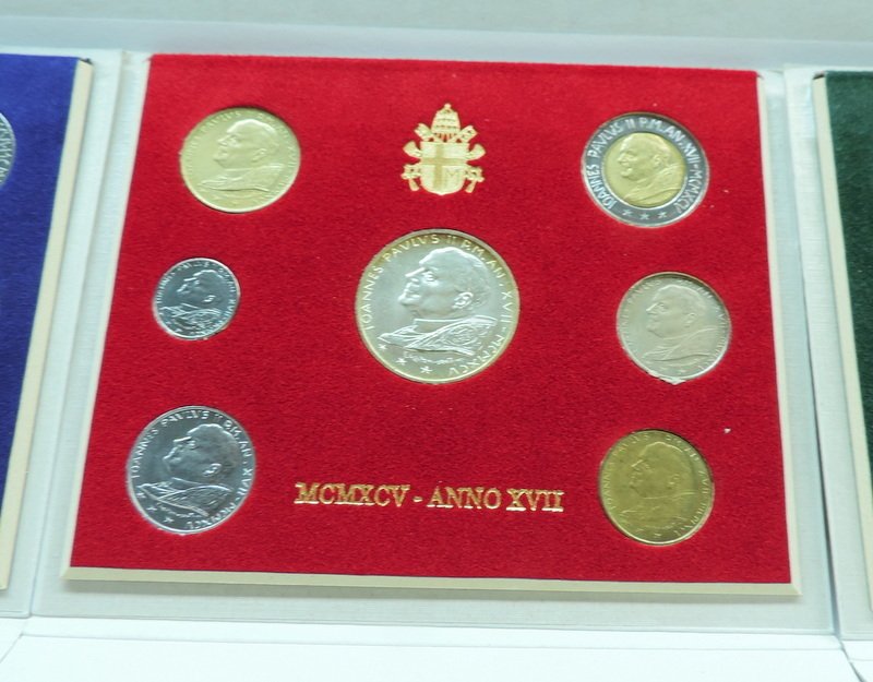 Vaticaan. Lotto 3 serie divisionali da 7 monete con 1000 Lire Argento 1994-1995-1996  (Zonder Minimumprijs) #4.3