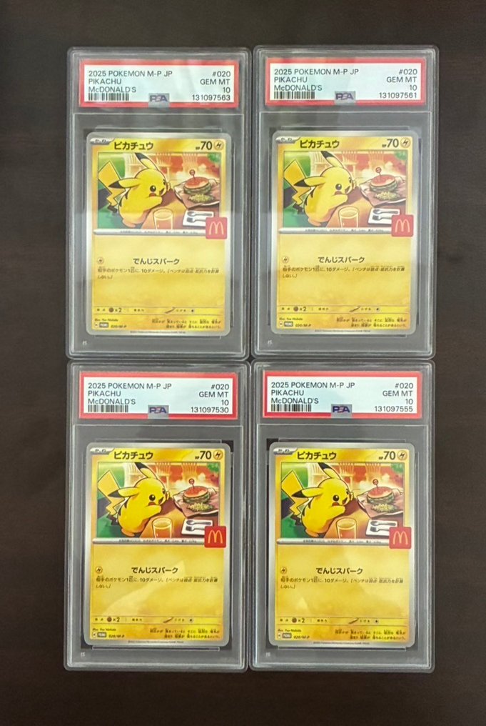 Pokémon - 4 Graded card - Pikachu 020/M-P Promo card - PSA 10 - Scarlet & Violet - Signed card authenticated and graded #1.0