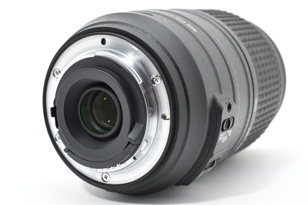 Nikon AF-S NIKKOR 4.5-5.6/55-300mm G VR Objectif à focale variable #4.3