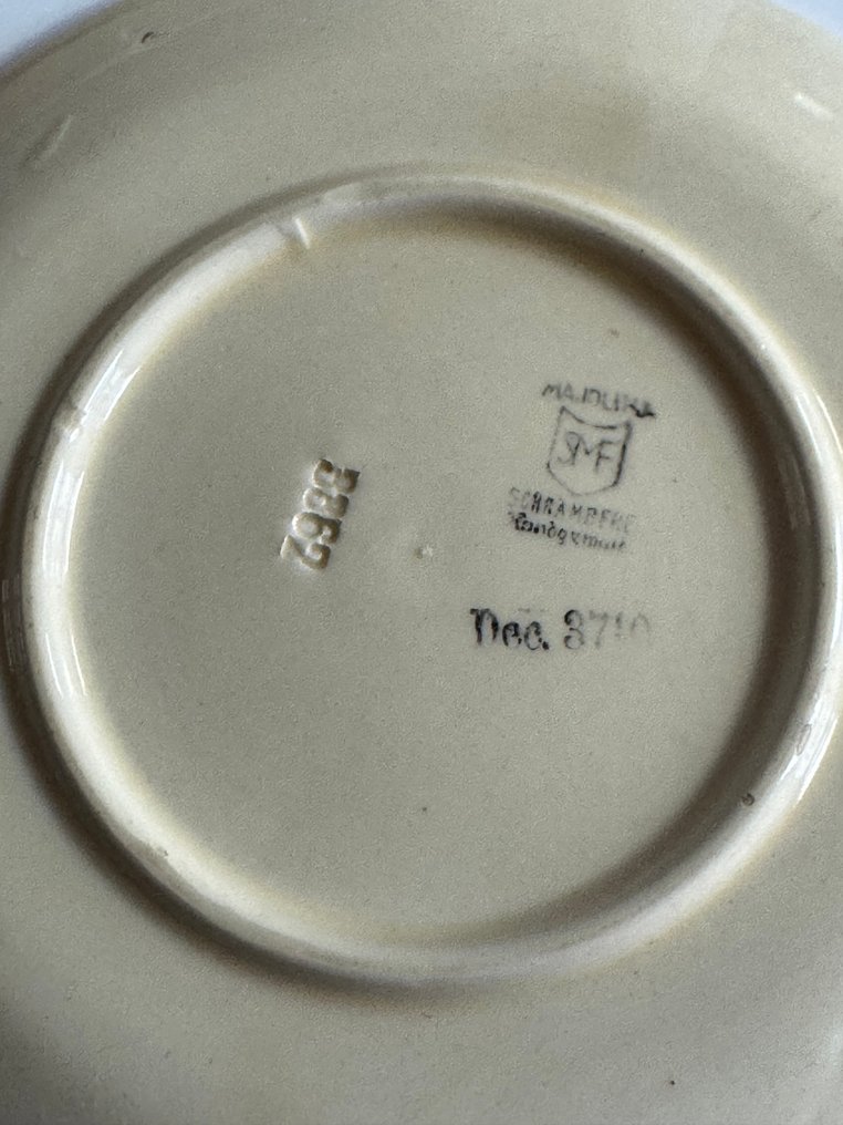 Schramberger Majolikafabrik SMF - Eva Striker Zeisel - Teller (4) - Töpferware - Artdeco #3.2