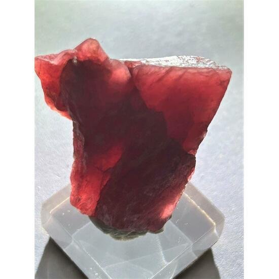 RHODONITE very beautiful color Crystal - Height: 35 mm - Width: 30 mm- 18 g #3.2