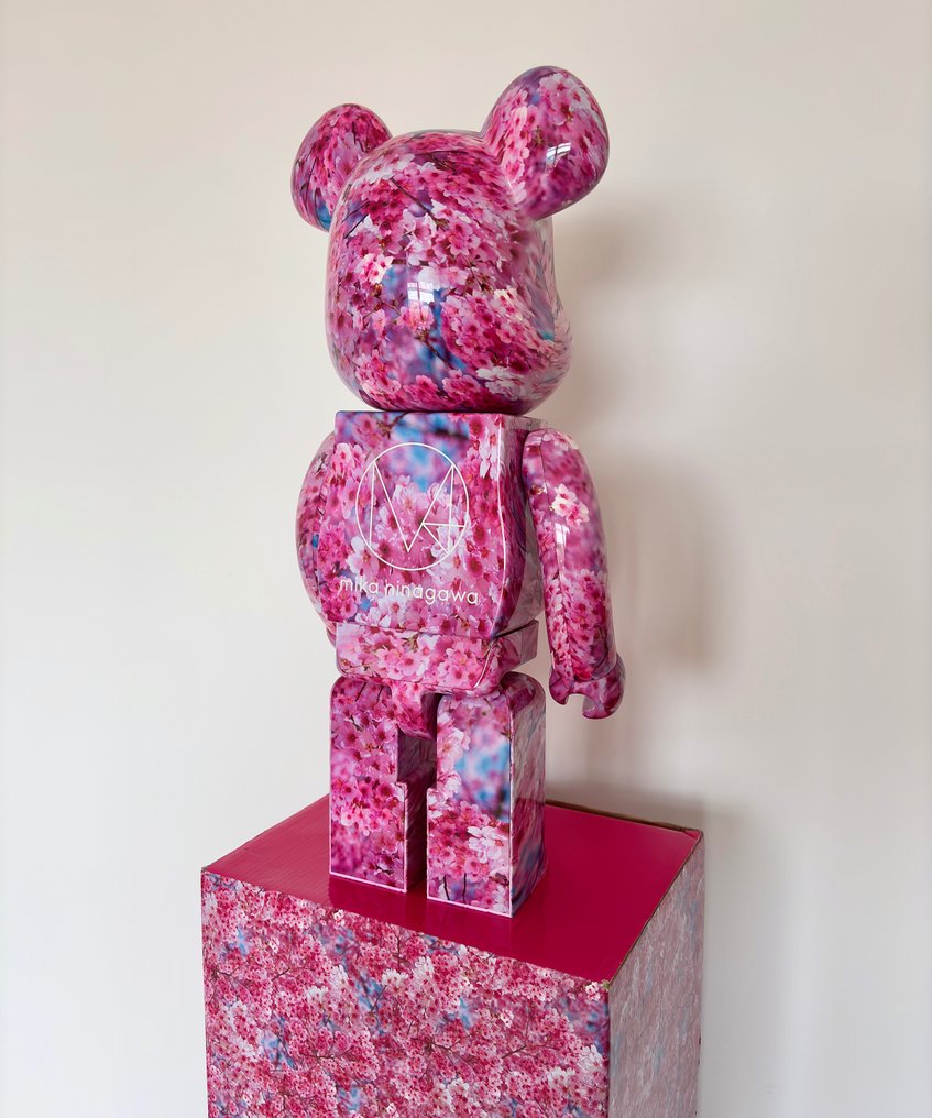 Mika Ninagawa - Bearbrick Sakura 1000% rare medicom toy #2.1