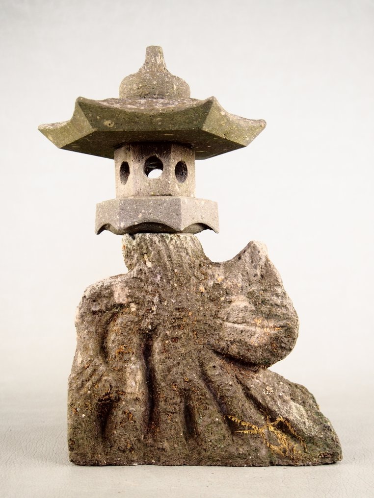 Stone lantern made from Kyushu - Natural stone (tuff) - Lantern - Stone #4.3