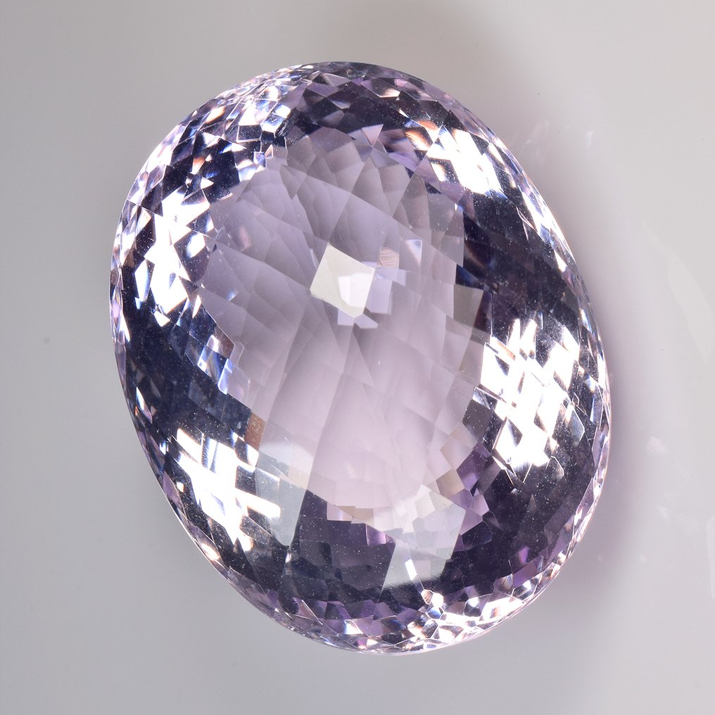 χωρίς τιμή ασφαλείας - 1 pcs  Μωβ Αμέθυστος  - 134.94 ct - Διεθνής Ένωση Έγχρωμων Πολύτιμων Λίθων (ICA GemLab) #3.2