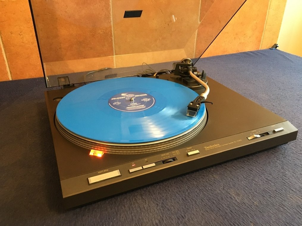 Technics - SL-D303 - Direct Drive Automatic Turntable #1.0
