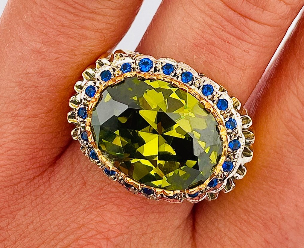 Ingen reservasjonspris - Ring - 9 karat Gull, Sølv Peridot - Safir #4.3