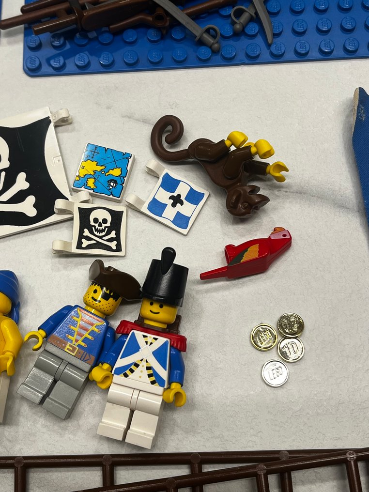 LEGO Set - 6273 - Pirates - Rock Island Refuge (1991) #4.3