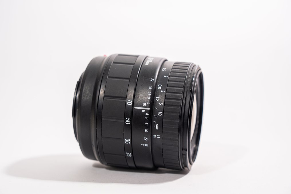 Sigma UC Zoom 2.8-4/28-70mm for Minolta/Sony | Φακός μεταβλητής εστίασης #4.3