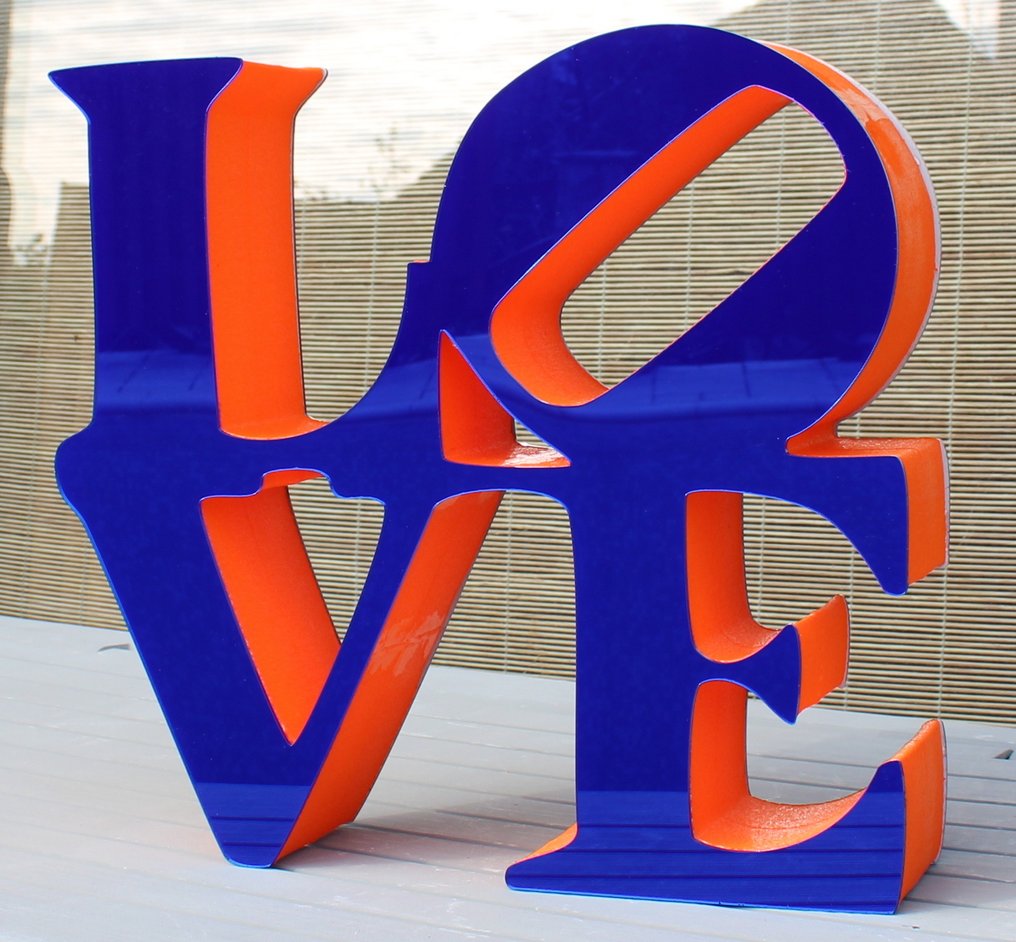 AVA Design - 3D Sculpture "LOVE" – Contemporary design #1.0