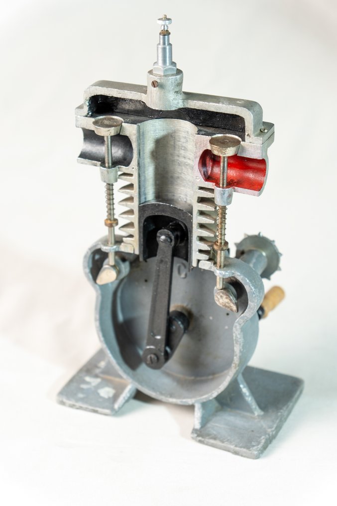 复古四冲程发动机剖面模型——教育机械模型——工业教学 - Biofiz - 1960 #1.0
