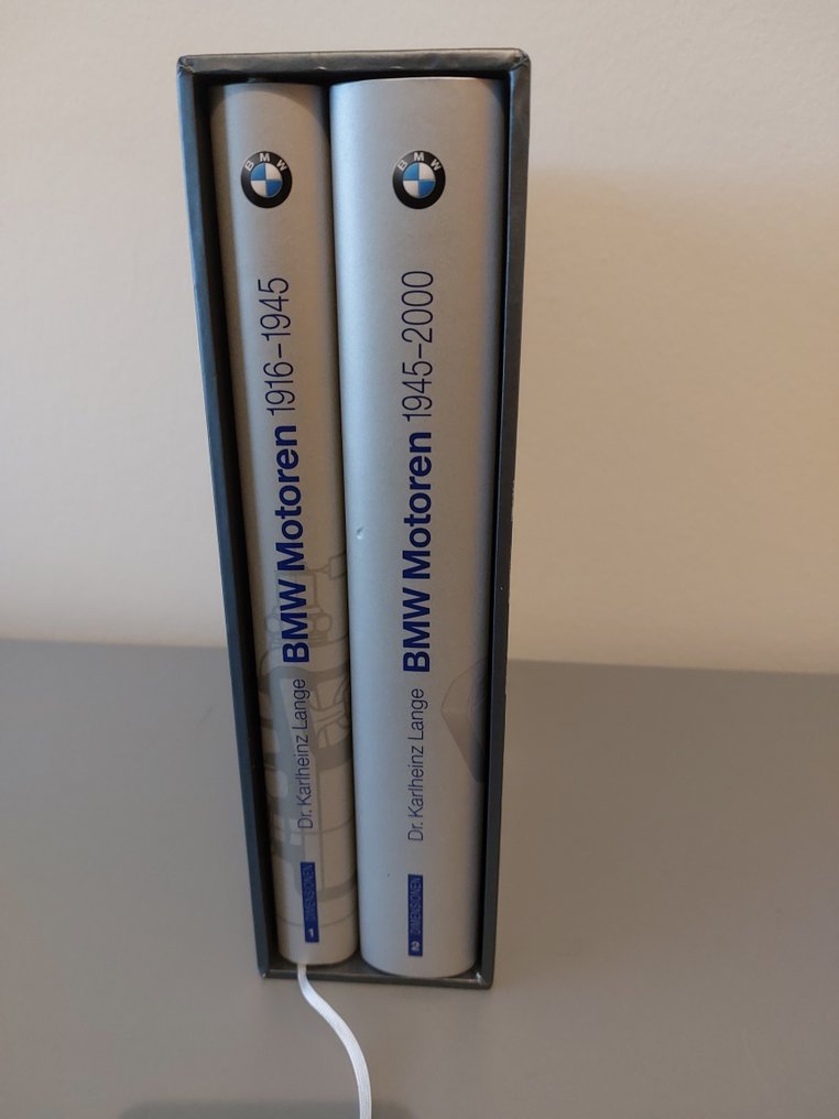 Book - BMW - Volo #1.0