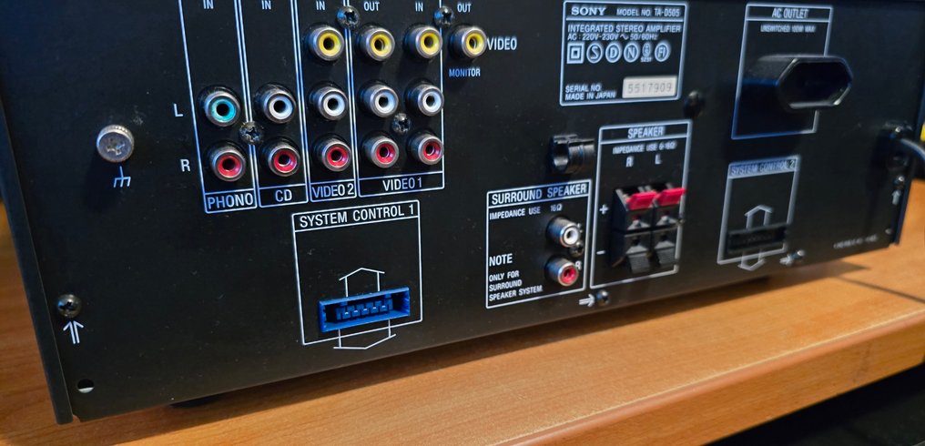 Sony - TA-D505 Solid state integrated amplifier #4.3
