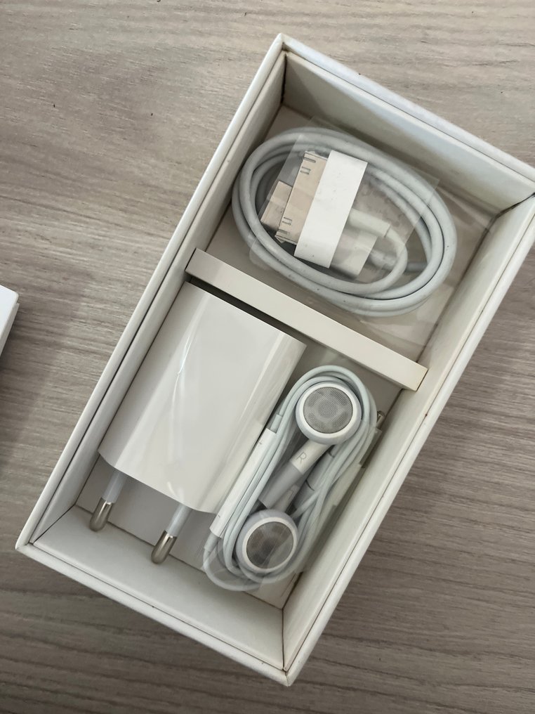 Apple iPhone 4S - Smartphone - Nella scatola originale #3.2