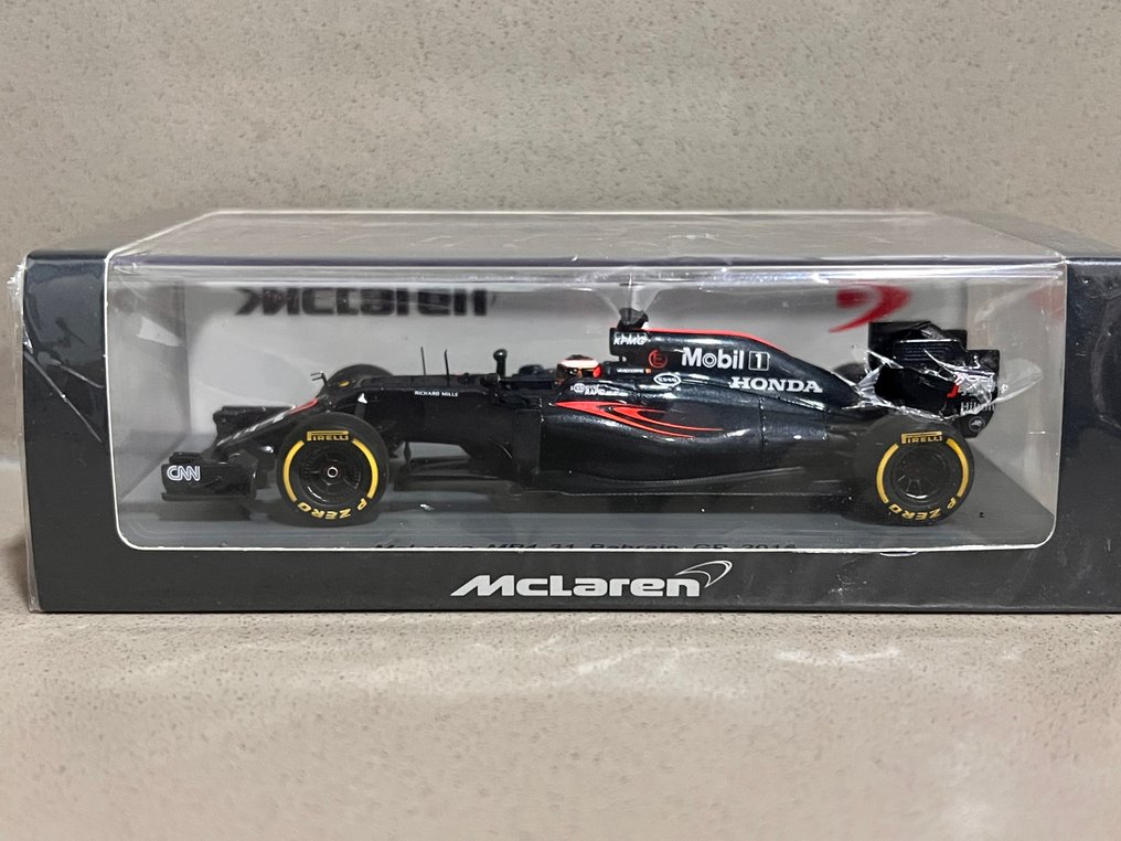 Spark 1:43 - Αυτοκίνητο μοντελισμού - McLaren MP4-31 Bahrain GP 2016 - Πολύ σπάνιο και εξαντλημένο. #1.0