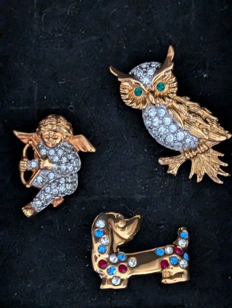 雕像, Broches ingelegd met Swarovski elementen - 2.6 cm - 金屬, 镀铑 - 1980 #1.0