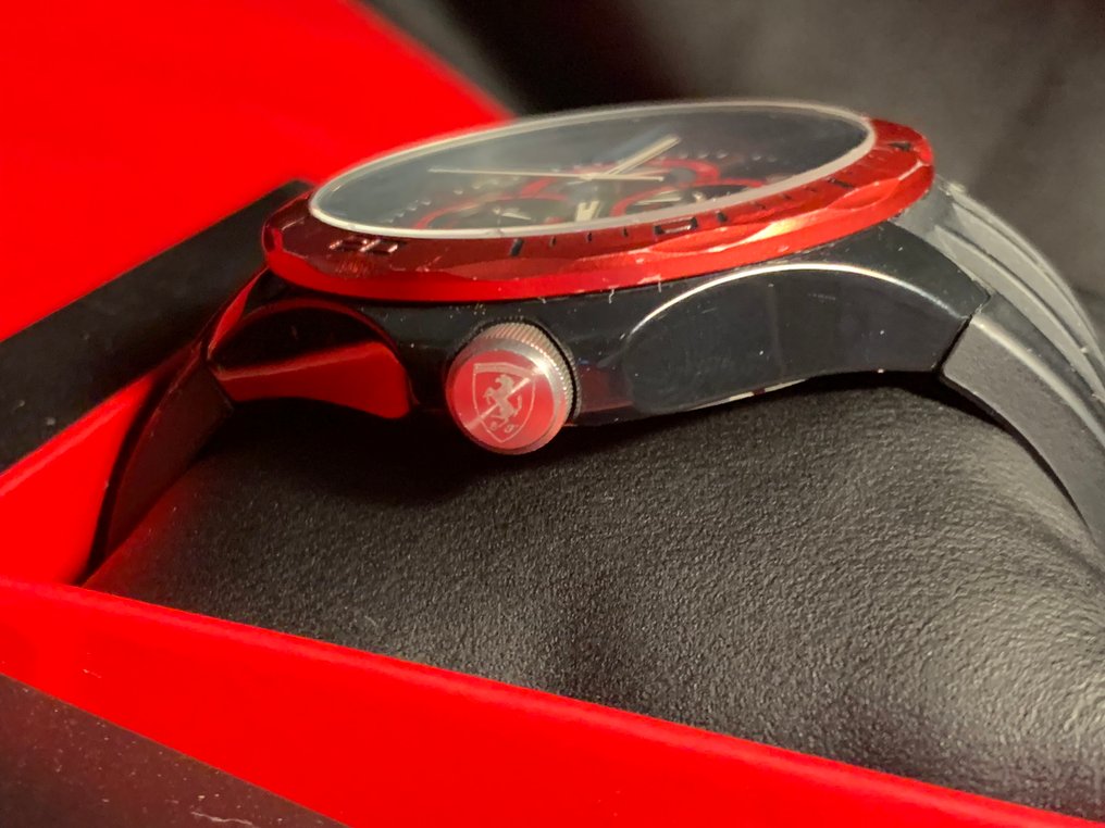 Ferrari - pista - Mężczyzna - 2010-2020 #2.1