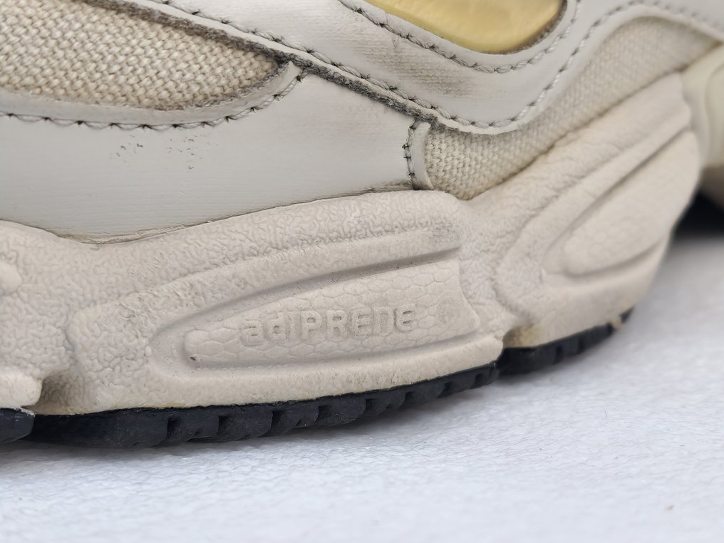 Adidas - Raf Simons Ozweego - Sneaker - Größe: EU 41.5 #3.2